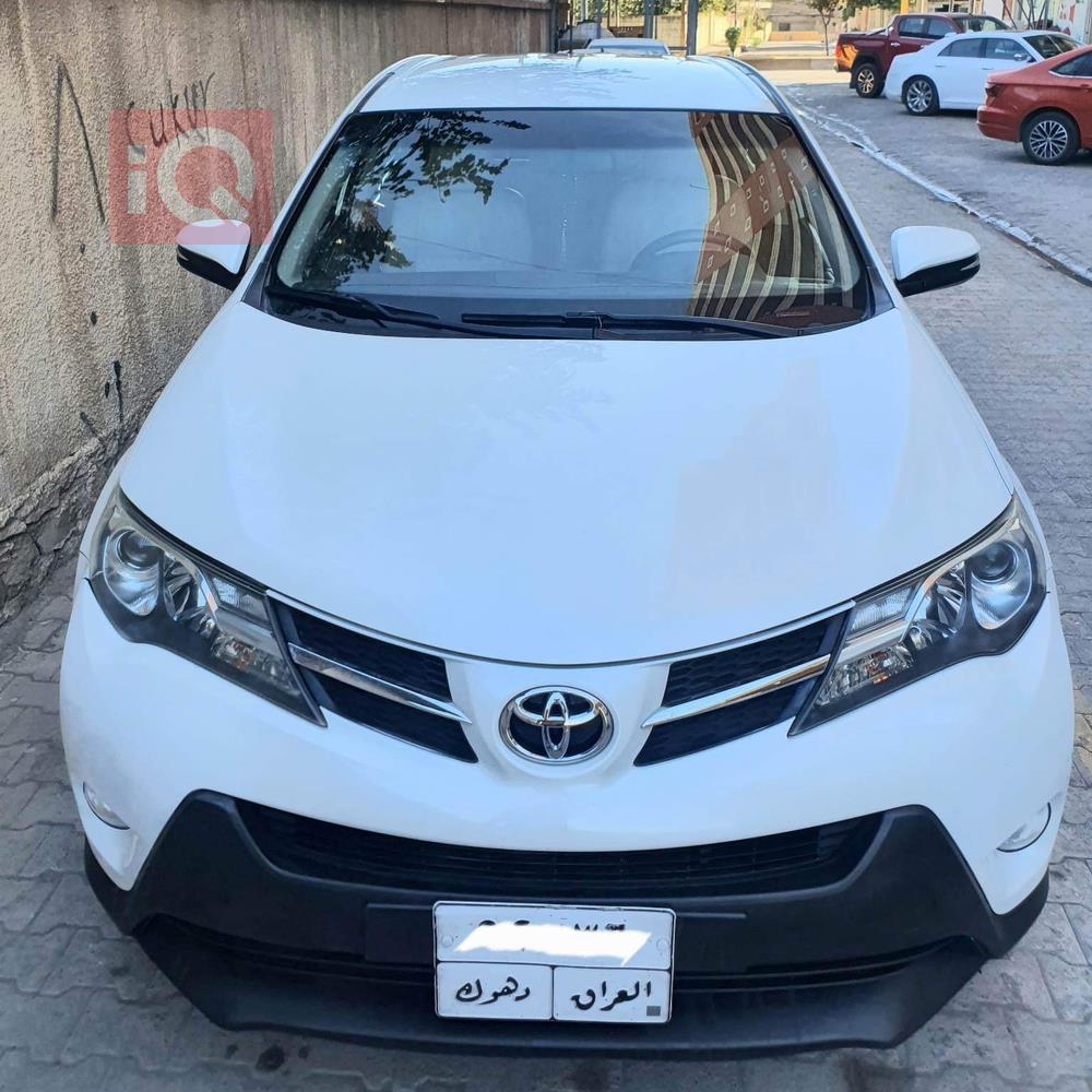 تۆیۆتا ڕاڤ 4